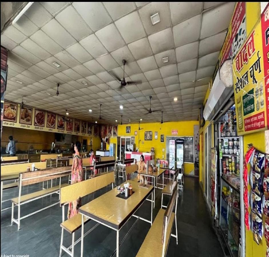 Hotel Royal Dhaba, Murthal Esterno foto